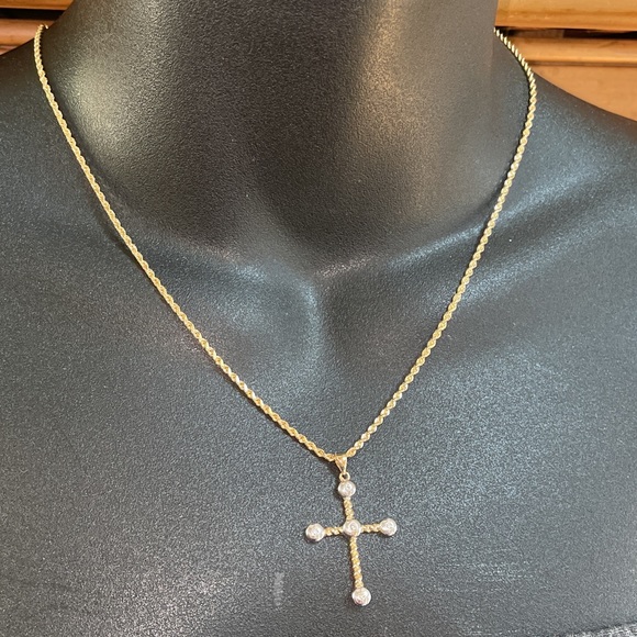Real 14K Yellow Gold Natural Diamond Bezel Religious Cross Pendant Rope Necklace - Picture 13 of 17